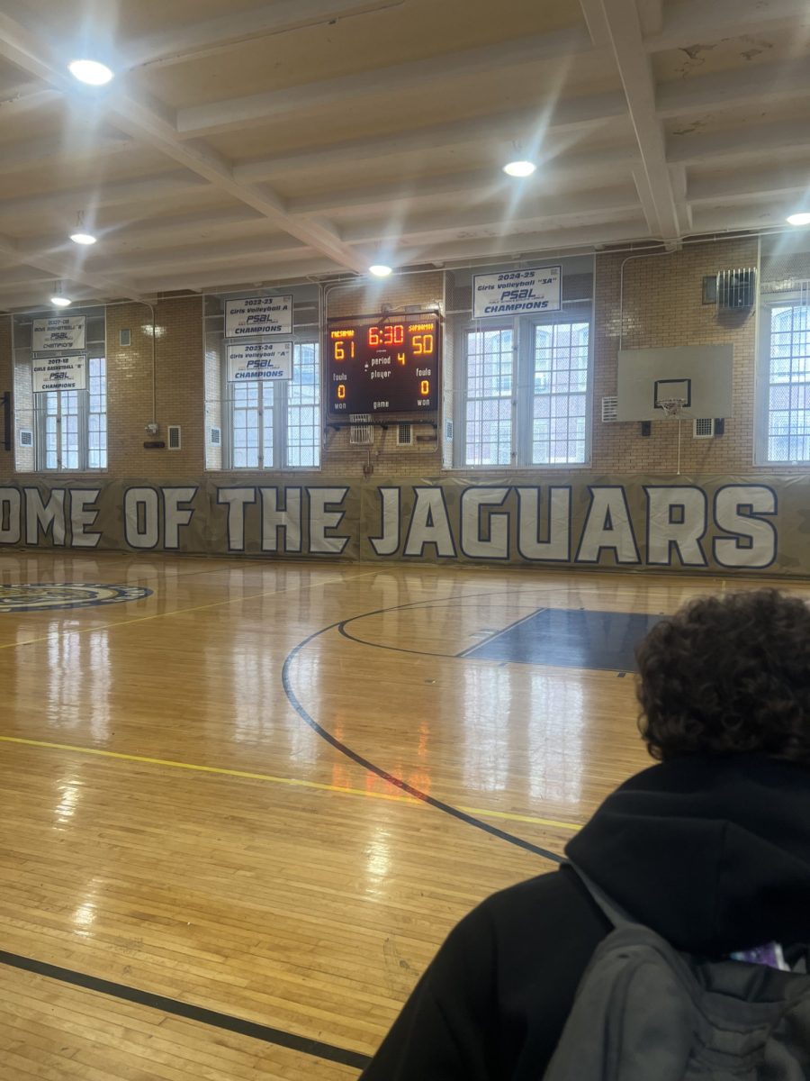March Madness: Freshmen v. Sophomores